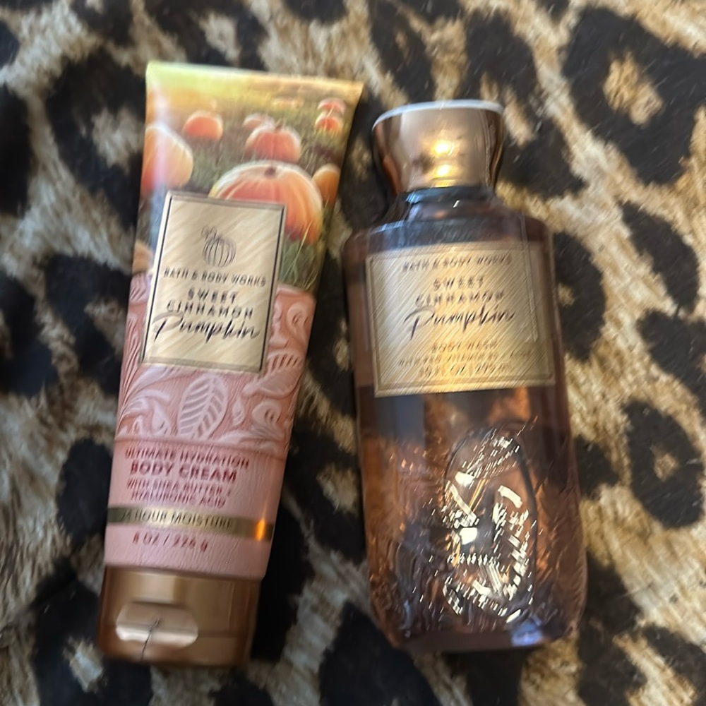Brand new Bath and body Works suite cinnamon, pumpkin set